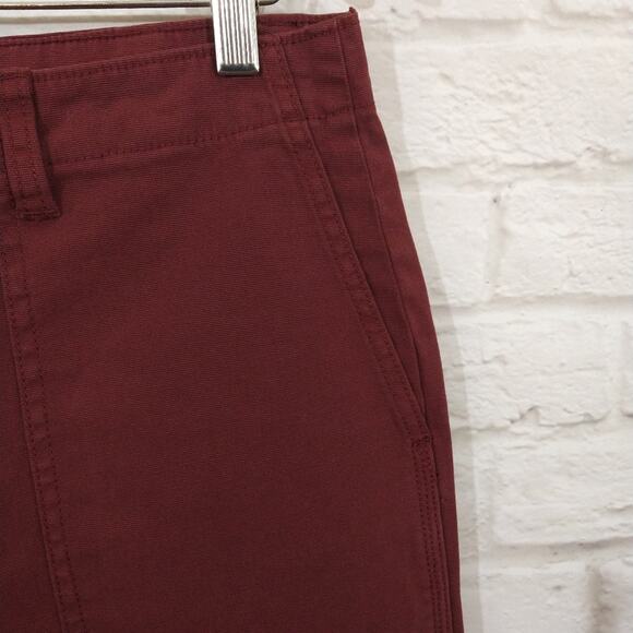 L Goodthreads Mens Shorts Burgundy Dark Wine Red Canvas Casual NWOT Waist 30 x 9 - Picture 3 of 8